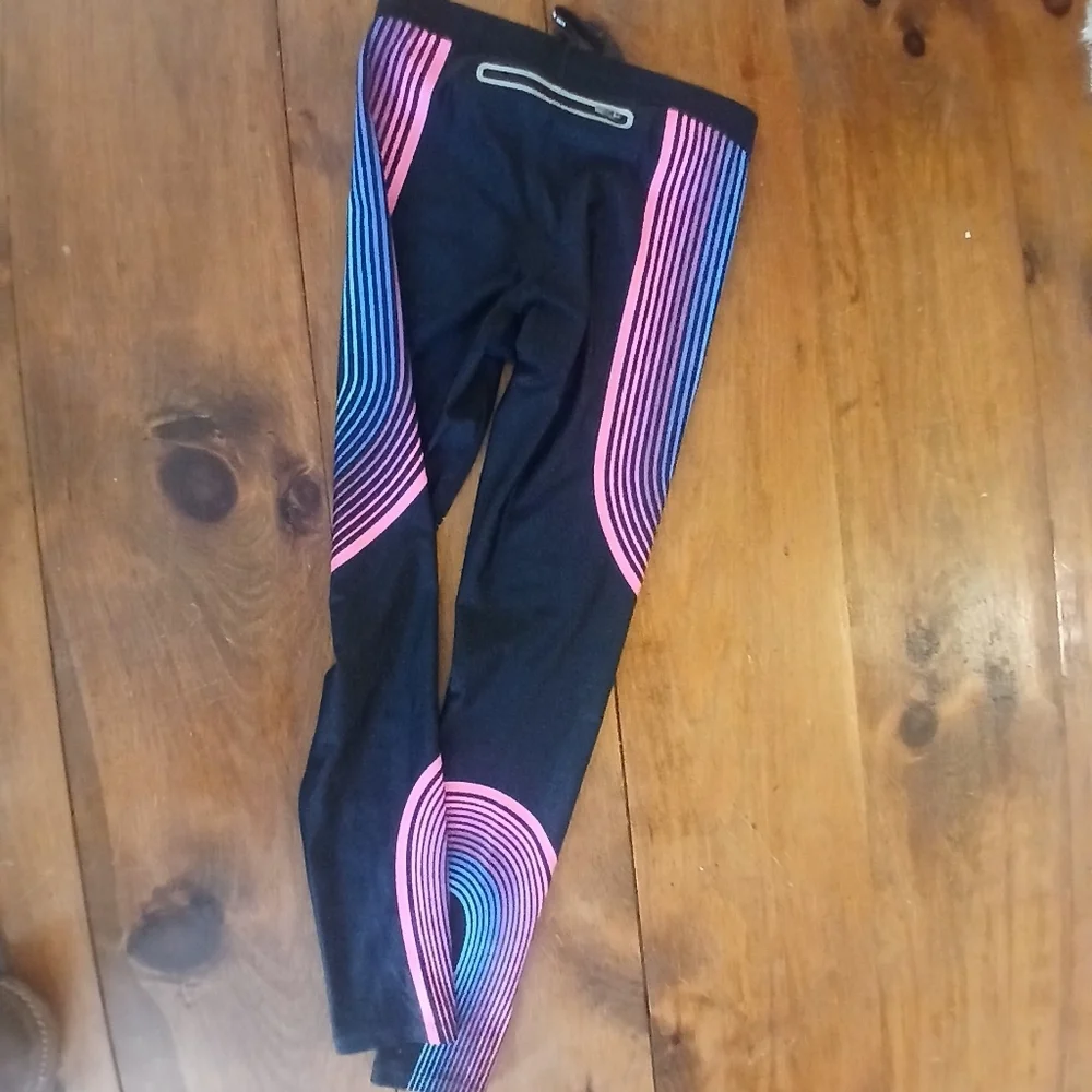 Nike  Dri-Fit Running Leggings Sz Medium Colorful.